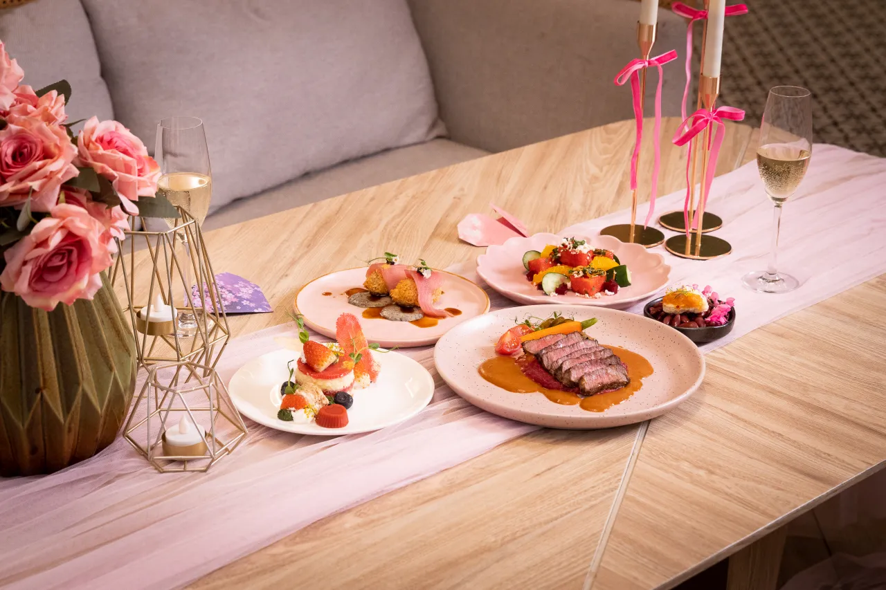 ร้านอาหารโรแมนติก