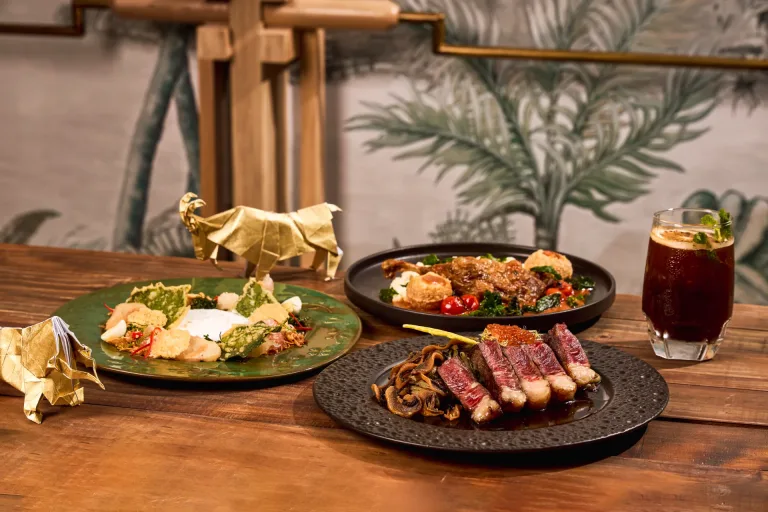 ร้านอาหารพร้อมพงษ์